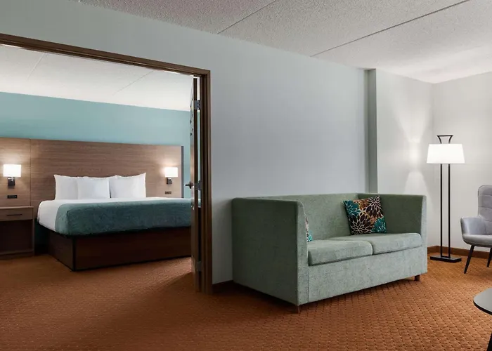 Wingate By Wyndham Louisville East