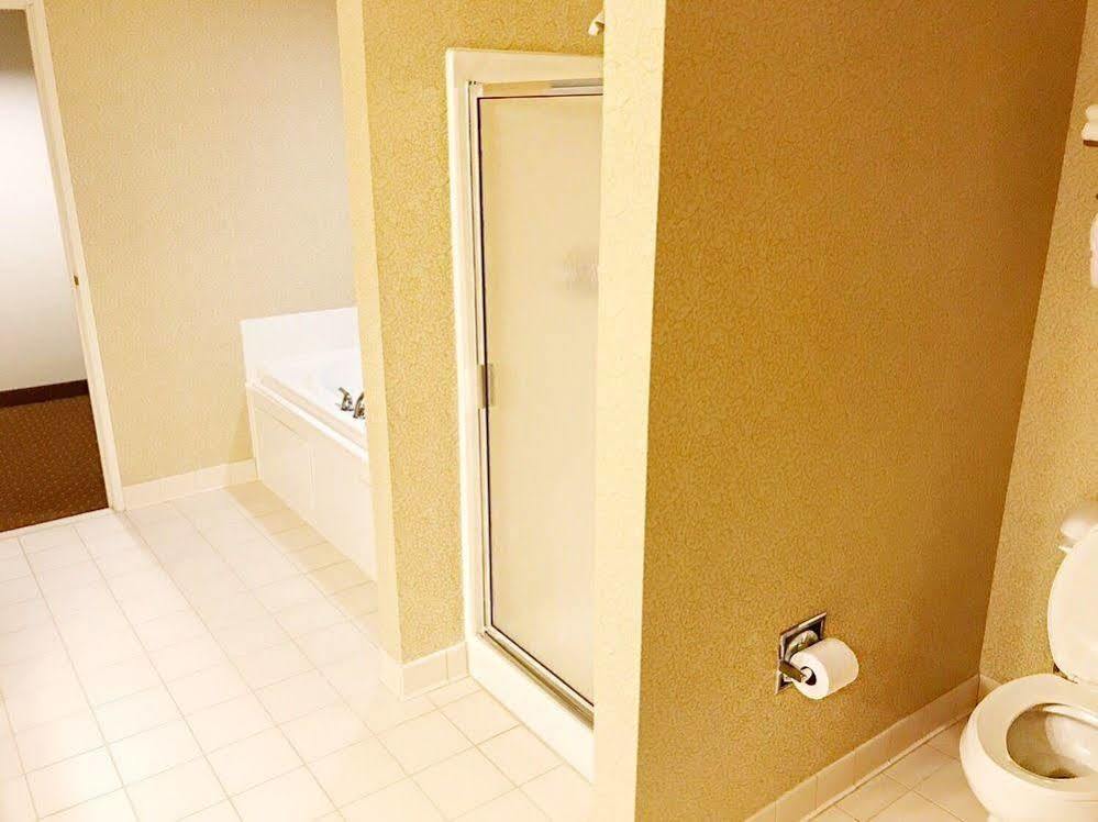 Wingate By Wyndham East 3*