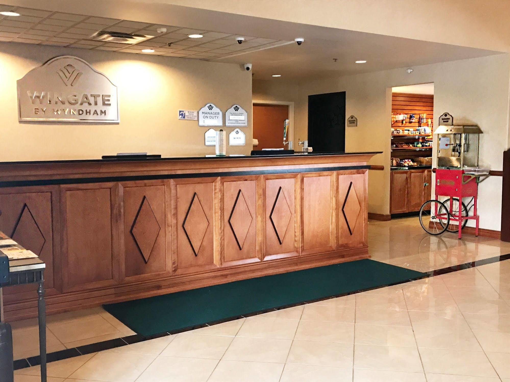 Wingate By Wyndham East Hotel