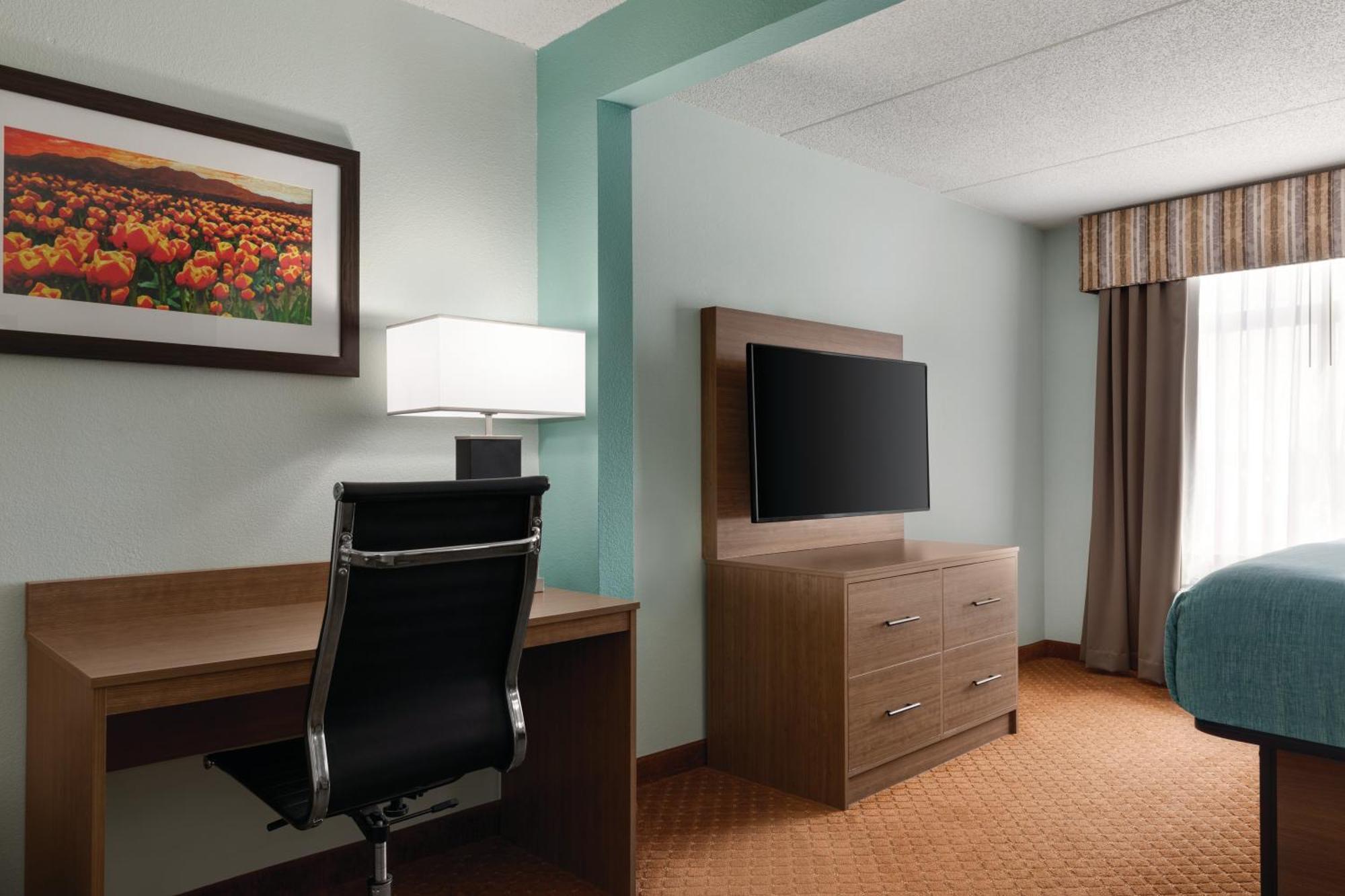Hotel Wingate By Wyndham East 3*