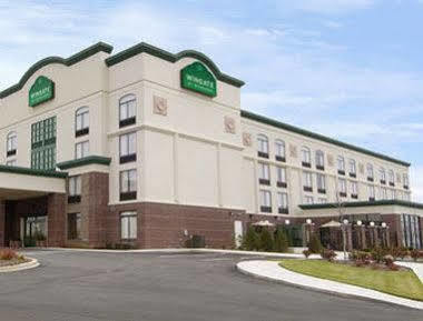 Wingate By Wyndham East 3*